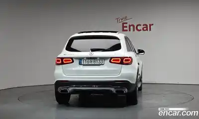 Mercedes-Benz GLC-Class 2022 1.9 Автомат в Москве № 592117, миниатюра 3