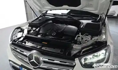 Mercedes-Benz GLC-Class 2022 1.9 Автомат в Москве № 592117, миниатюра 5