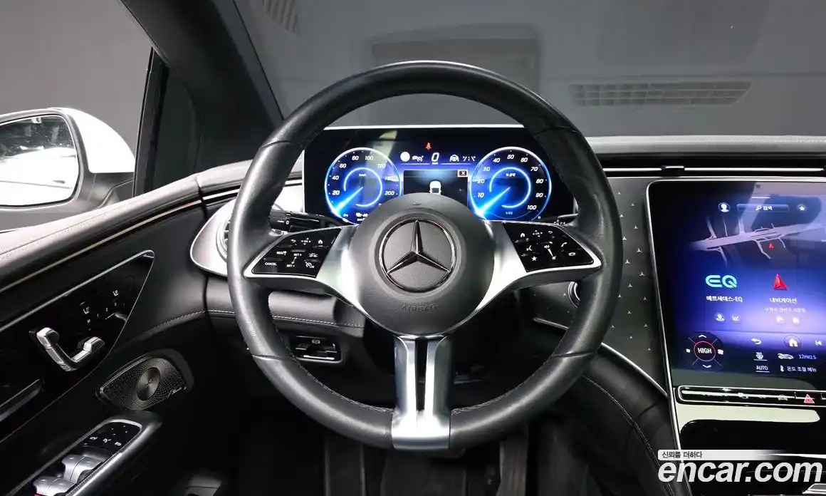 Mercedes-Benz EQE 2022 0.3 Автомат в Москве № 592142, фото 13