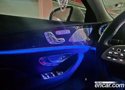 Mercedes-Benz CLS-Class 2019 1.9 Автомат в Москве № 592224, миниатюра 9