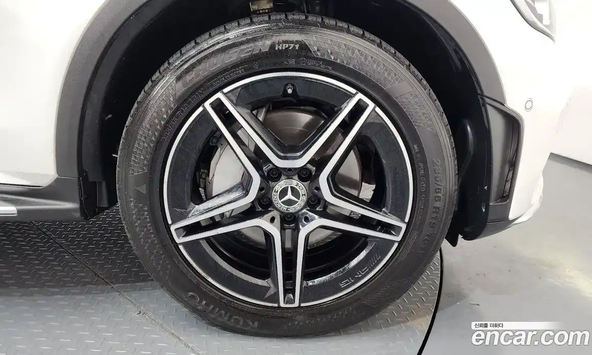 Mercedes-Benz GLC-Class 2022 2.0 Автомат в Москве № 592398, фото 5