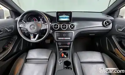 Mercedes-Benz GLA-Class 2018 2.0 Автомат в Москве № 592708, миниатюра 7
