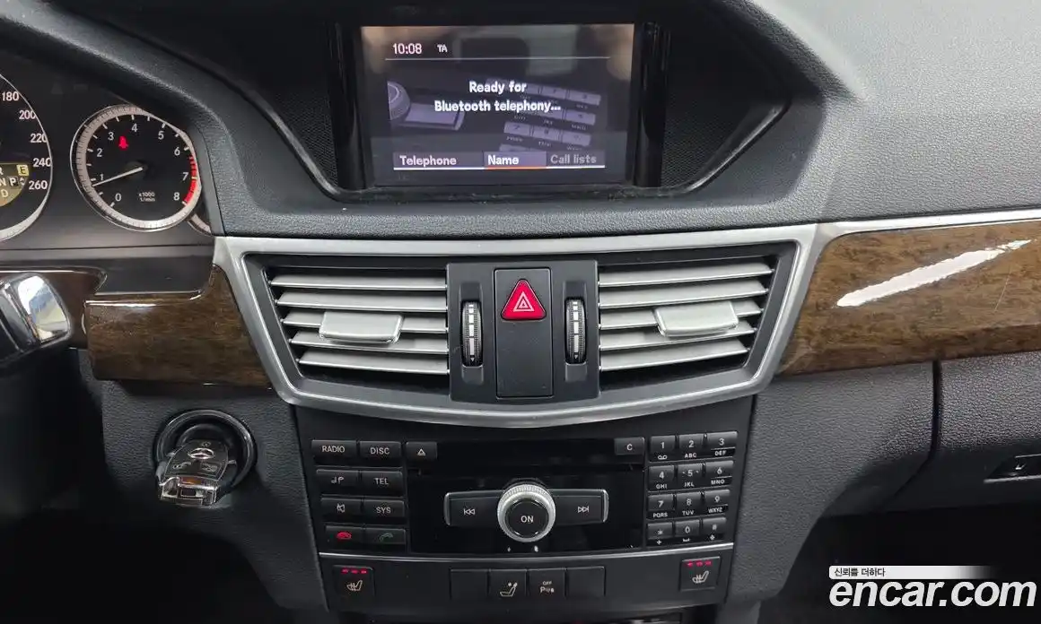 Mercedes-Benz E-Class 2012 1.8 Автомат в Москве № 592712, фото 14