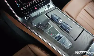 Audi A6 2023 2.0 Автомат в Москве № 592836, миниатюра 9