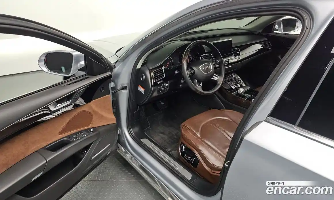 Audi A8 2015 3.0 Автомат в Москве № 593200, фото 11