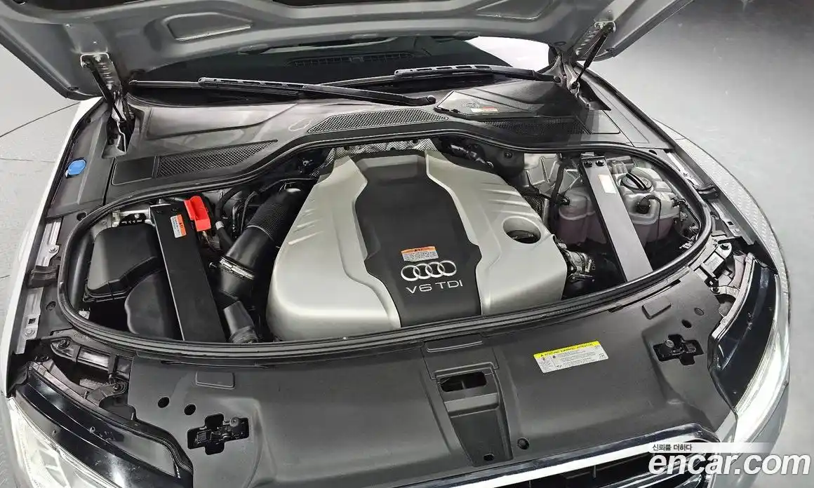 Audi A8 2015 3.0 Автомат в Москве № 593200, фото 6