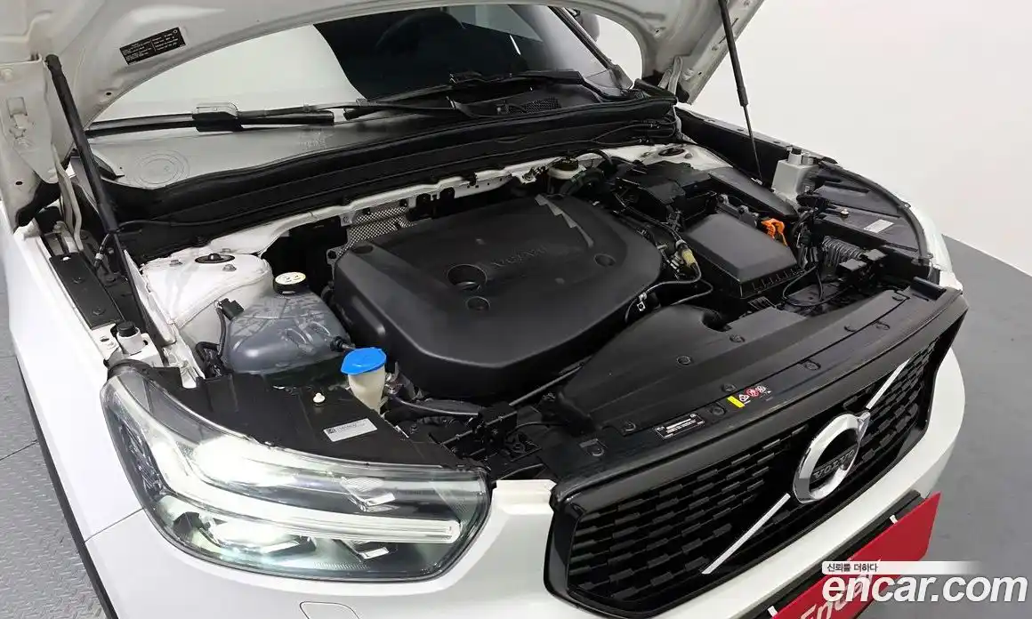 Volvo XC40 2021 2.0 Автомат в Москве № 593661, фото 6