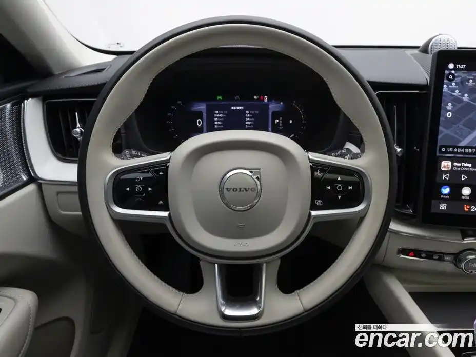 Volvo XC60 2026 2.0 Автомат в Москве № 593792, фото 11