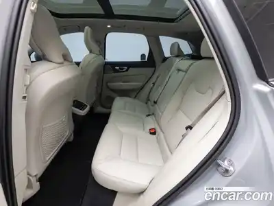 Volvo XC60 2026 2.0 Автомат в Москве № 593792, миниатюра 10