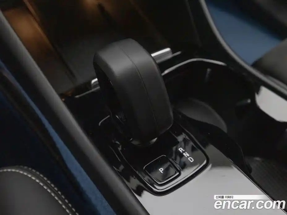 Volvo C40 2024 0.2 Автомат в Москве № 593824, фото 12