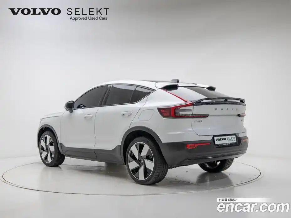 Volvo C40 2024 0.2 Автомат в Москве № 593824, фото 4