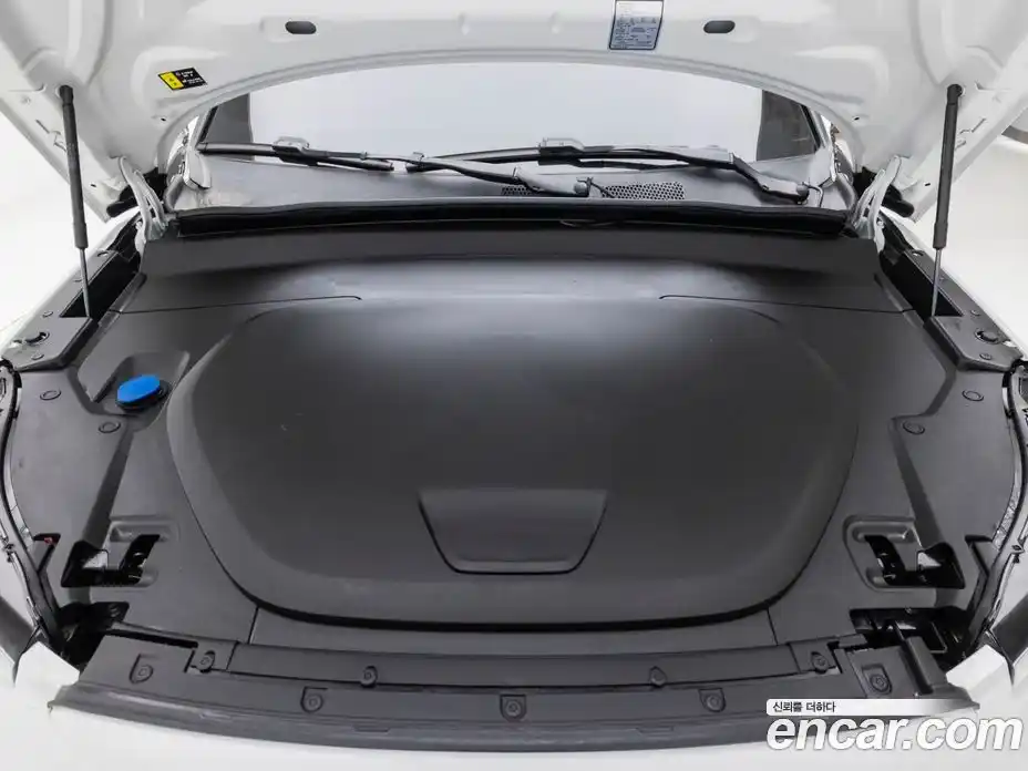 Volvo C40 2024 0.2 Автомат в Москве № 593824, фото 6