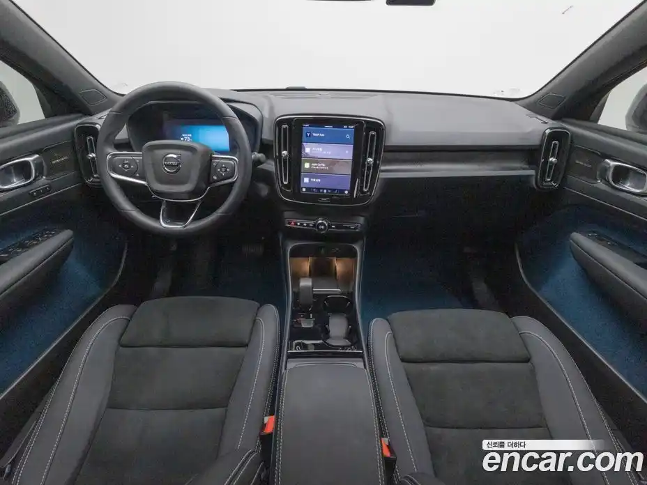 Volvo C40 2024 0.2 Автомат в Москве № 593824, фото 7