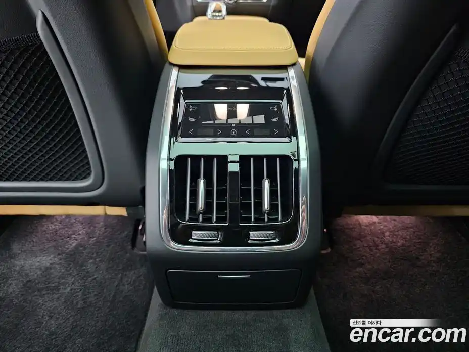 Volvo S90 2024 2.0 Автомат в Москве № 593838, фото 18