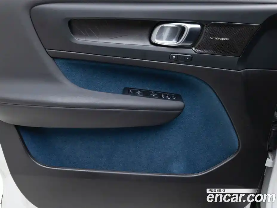 Volvo C40 2024 1.0 Автомат в Москве № 593866, фото 15