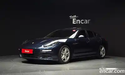 Porsche Panamera, 2014
