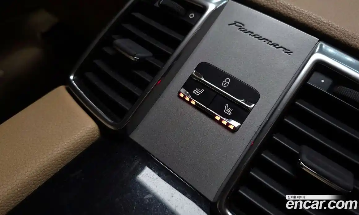 Porsche Panamera 2014 3.0 Автомат в Москве № 594349, фото 18