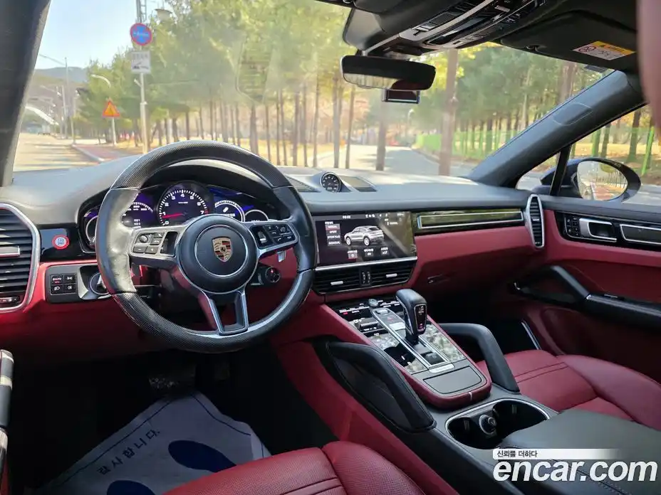 Porsche Cayenne 2020 3.0 Автомат в Москве № 594468, фото 7