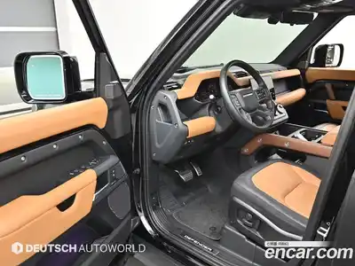 Land Rover Defender 2024 3.0 Автомат в Москве № 594864, миниатюра 11