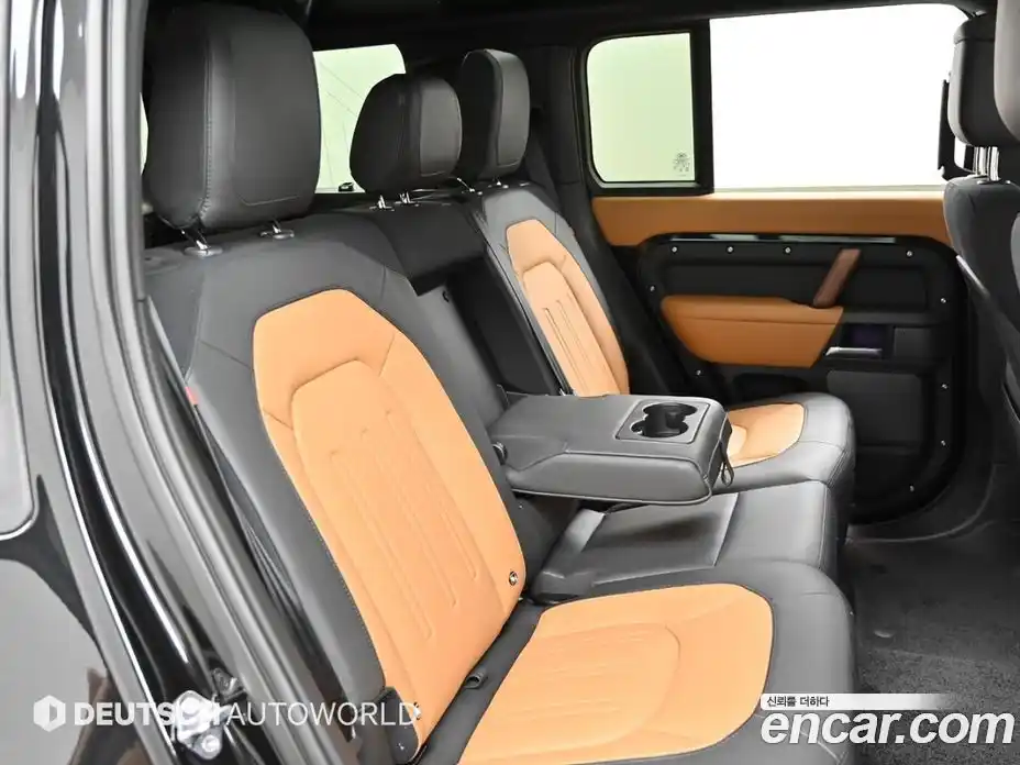 Land Rover Defender 2024 3.0 Автомат в Москве № 594864, фото 12