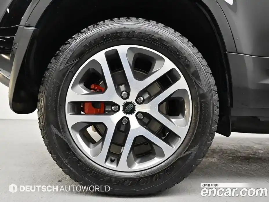 Land Rover Defender 2024 3.0 Автомат в Москве № 594864, фото 5