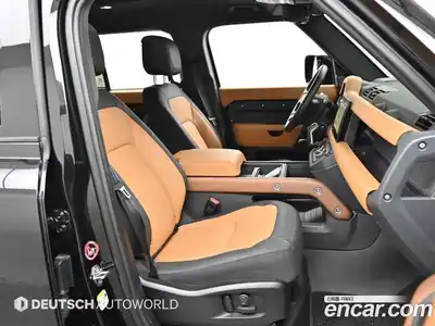 Land Rover Defender 2024 3.0 Автомат в Москве № 594864, миниатюра 10