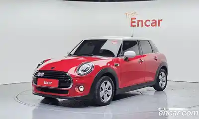 Mini Cooper, 2020