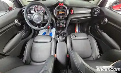 Mini Cooper 2020 1.5 Автомат в Москве № 595059, миниатюра 7