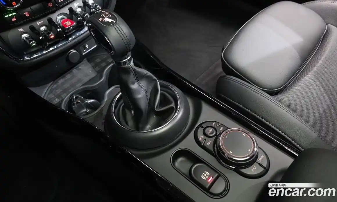 Mini Clubman 2019 1.5 Автомат в Москве № 595061, фото 9