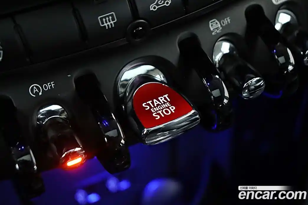 Mini Cooper 2020 1.5 Автомат в Москве № 595267, фото 18