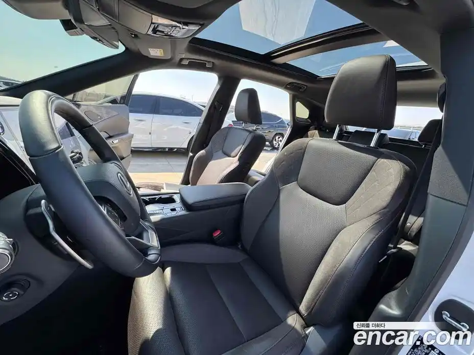 Lexus RX 2025 2.5 Автомат в Москве № 595489, фото 15