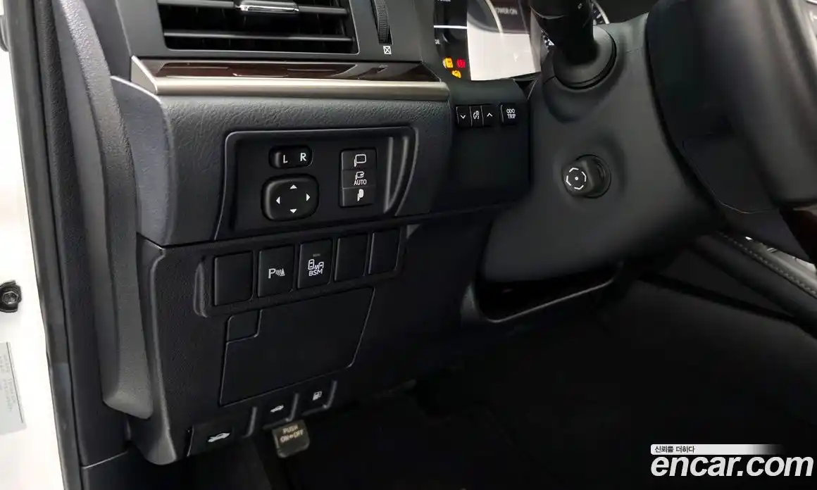 Lexus ES 2018 2.5 Автомат в Москве № 595524, фото 16