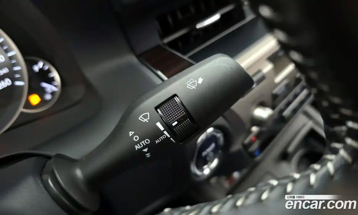 Lexus ES 2018 2.5 Автомат в Москве № 595524, фото 17