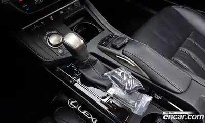 Lexus ES 2018 2.5 Автомат в Москве № 595524, миниатюра 9