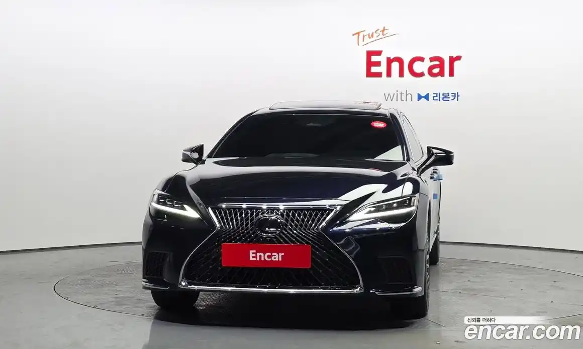 Lexus LS 2024 3.5 Автомат в Москве № 595550, фото 3