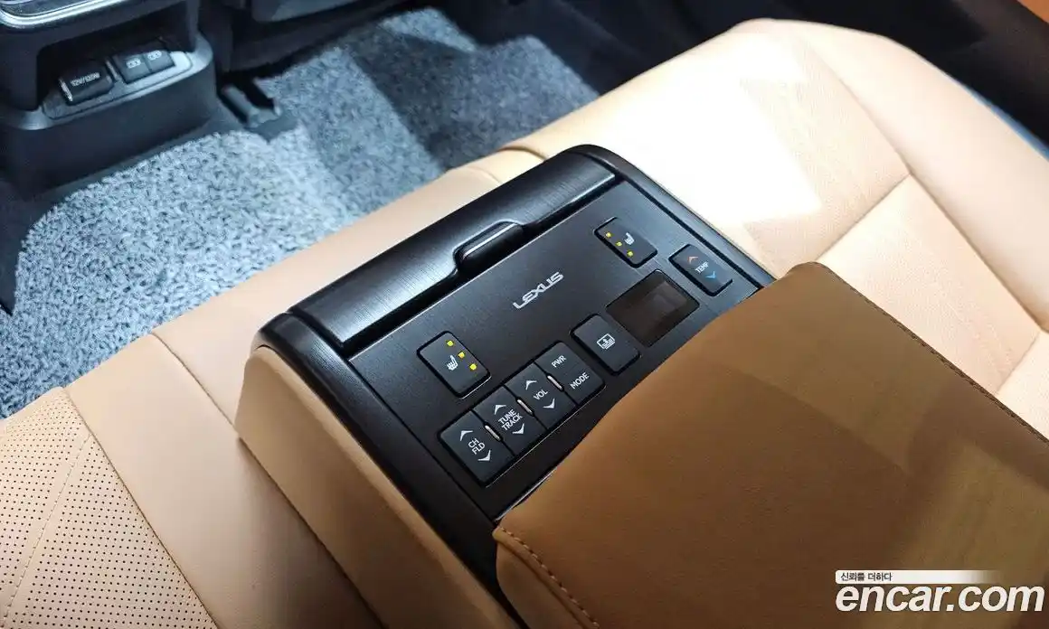 Lexus ES 2022 2.5 Автомат в Москве № 595577, фото 18