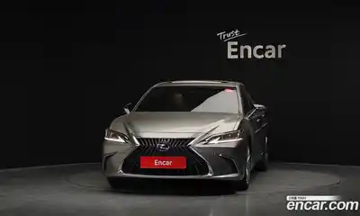 Lexus ES 2022 2.5 Автомат в Москве № 595577, миниатюра 3