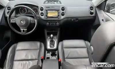 Volkswagen Tiguan 2014 2.0 Автомат в Москве № 595614, миниатюра 7