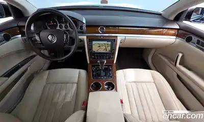 Volkswagen Phaeton 2015 3.0 Автомат в Москве № 595629, миниатюра 7