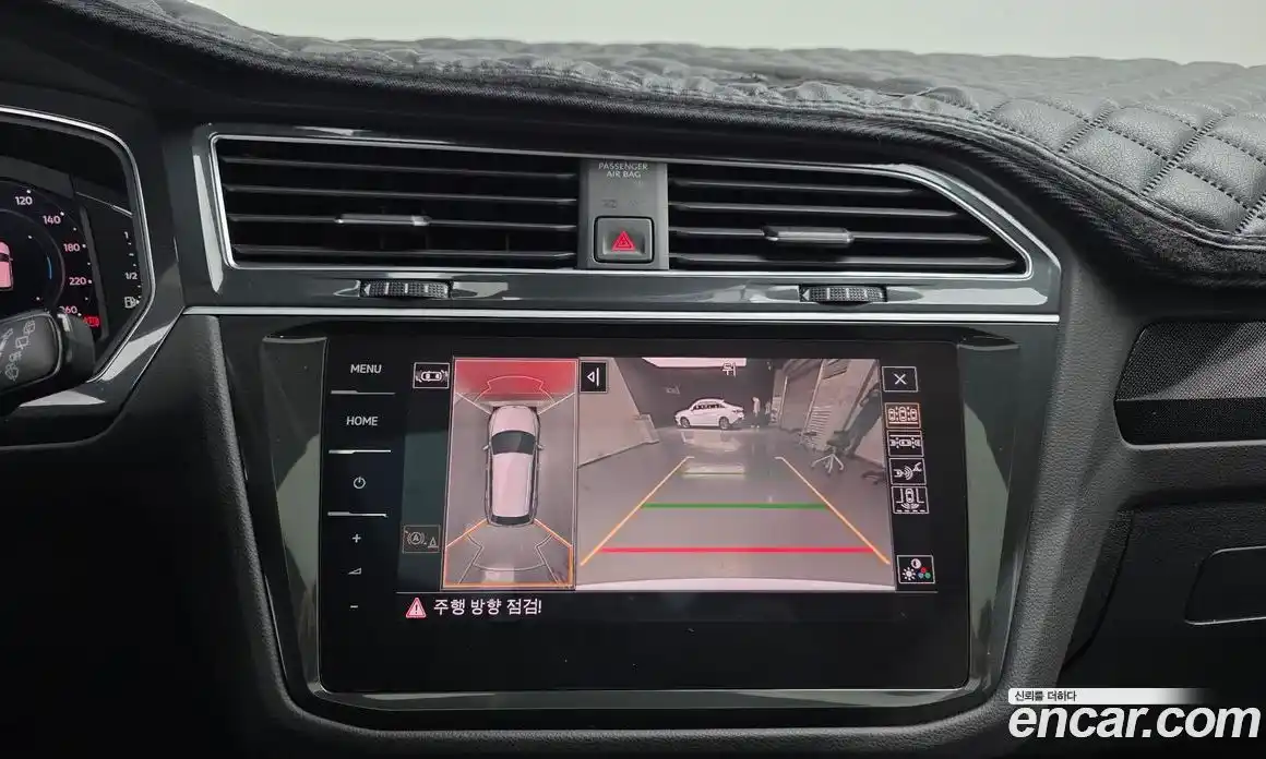 Volkswagen Tiguan 2021 2.0 Автомат в Москве № 595647, фото 14