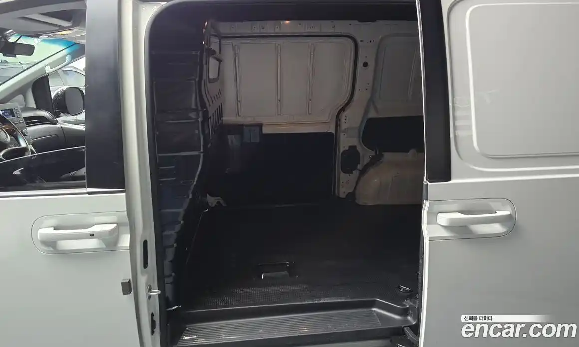 Hyundai Staria 2025 2.2 Автомат в Москве № 607660, фото 11