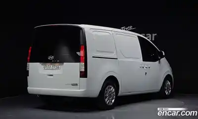 Hyundai Staria 2025 2.2 Автомат в Москве № 607660, миниатюра 2