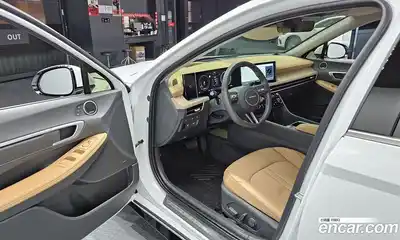 Hyundai Sonata 2024 1.6 Автомат в Москве № 607764, миниатюра 11