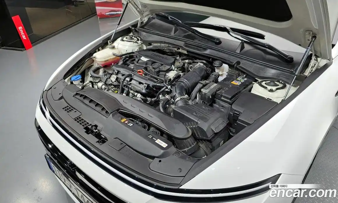 Hyundai Sonata 2024 1.6 Автомат в Москве № 607764, фото 6