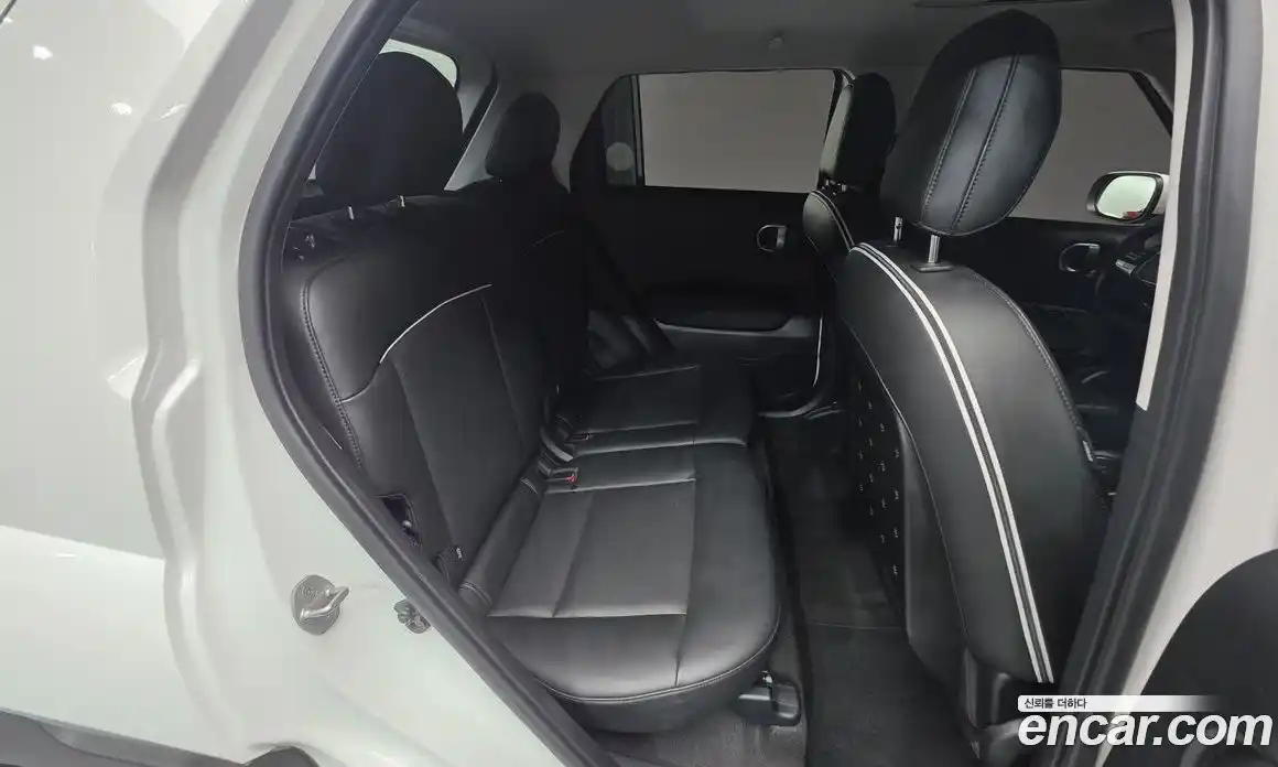 Hyundai Casper 2023 1.0 Автомат в Москве № 608076, фото 19