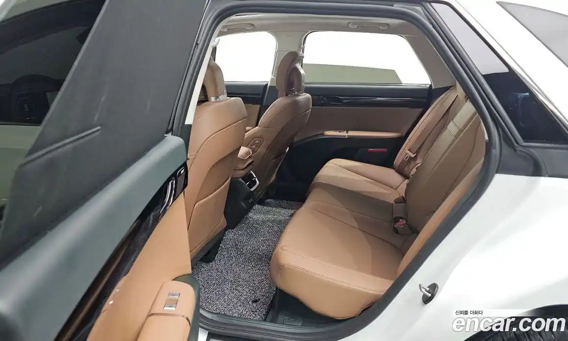 Hyundai Grandeur 2023 1.6 Автомат в Москве № 608100, фото 19