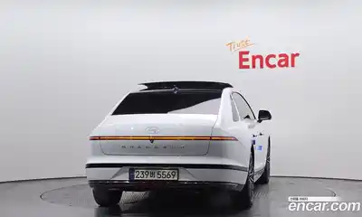 Hyundai Grandeur 2023 1.6 Автомат в Москве № 608100, миниатюра 4