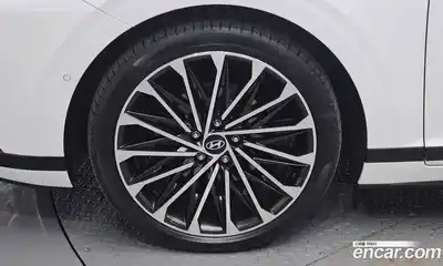 Hyundai Grandeur 2023 1.6 Автомат в Москве № 608100, миниатюра 5