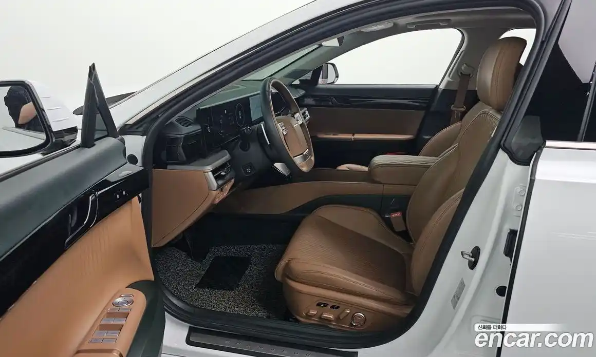 Hyundai Grandeur 2023 1.6 Автомат в Москве № 608100, фото 10