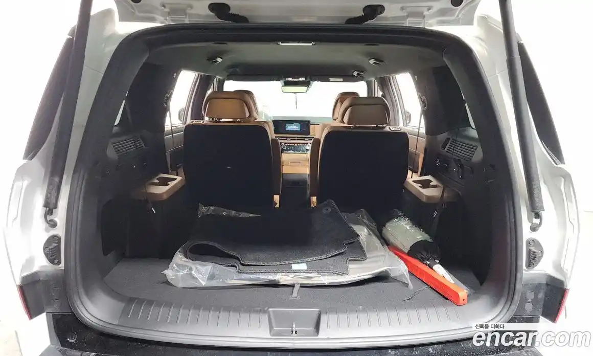 Hyundai Santa Fe 2024 1.6 Автомат в Москве № 608444, фото 20